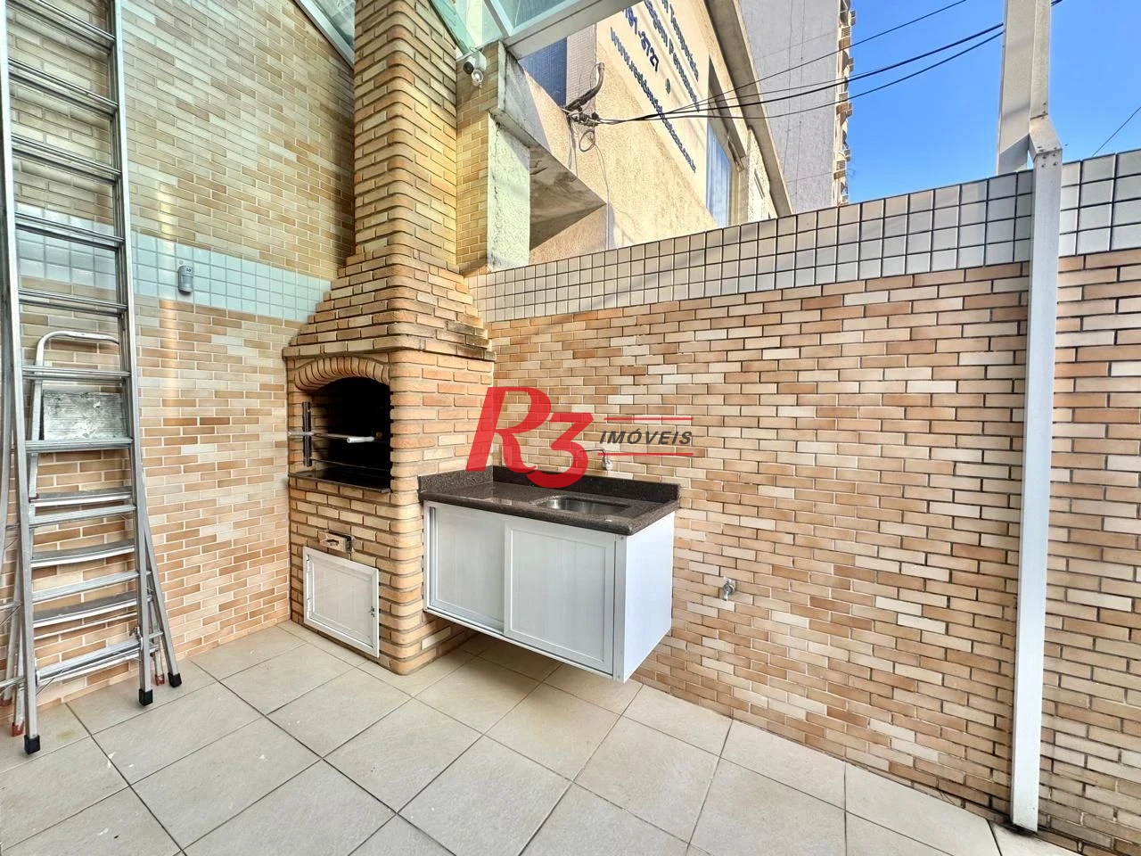 Sobrado à venda, 150 m² por R$ 1.500.000,00 - Gonzaga - Santos/SP
