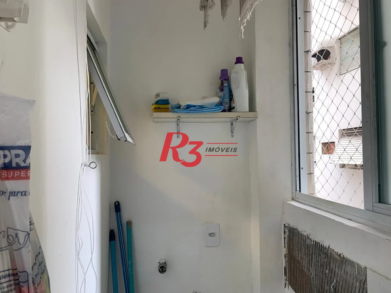 Apartamento à venda, 30 m² por R$ 335.000,00 - Gonzaga - Santos/SP
