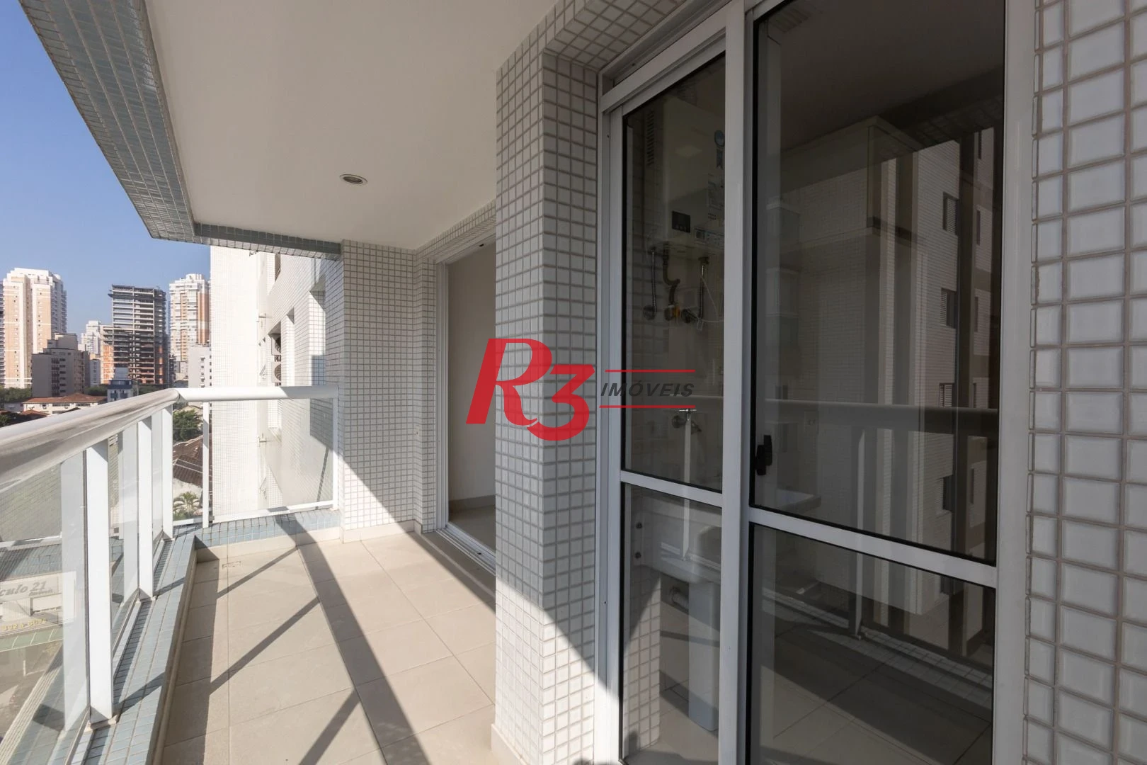 Apartamento para alugar, 78 m² por R$ 5.937,59/mês - Pompéia - Santos/SP