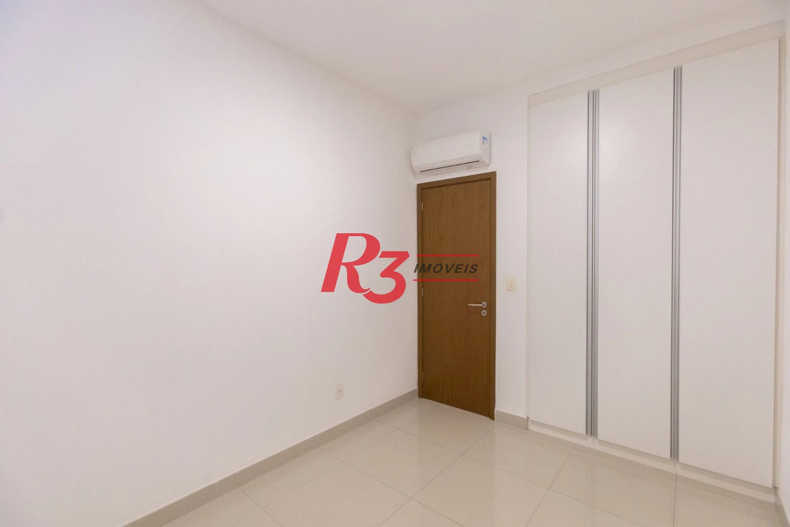Apartamento para alugar, 78 m² por R$ 5.937,59/mês - Pompéia - Santos/SP