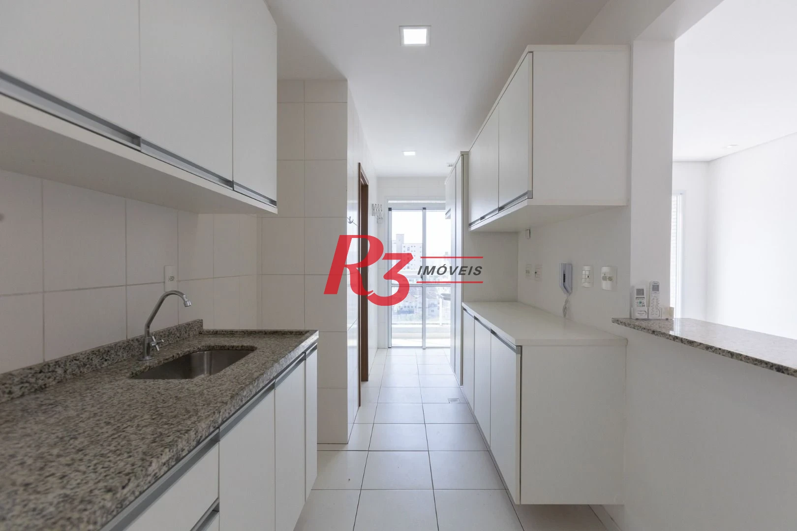 Apartamento para alugar, 78 m² por R$ 5.937,59/mês - Pompéia - Santos/SP