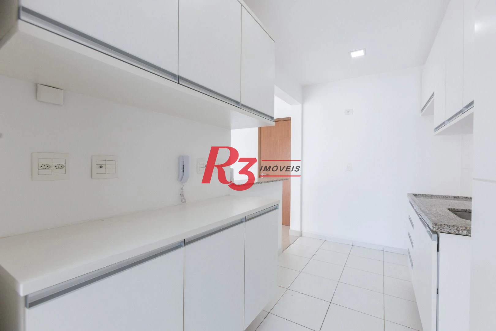Apartamento para alugar, 78 m² por R$ 5.937,59/mês - Pompéia - Santos/SP