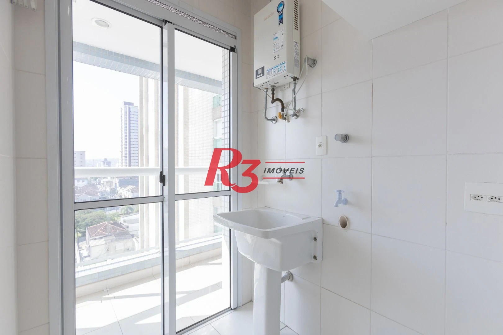 Apartamento para alugar, 78 m² por R$ 5.937,59/mês - Pompéia - Santos/SP