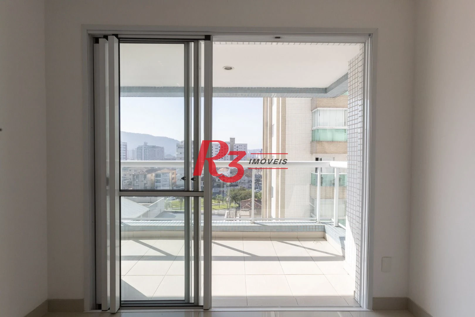 Apartamento para alugar, 78 m² por R$ 5.937,59/mês - Pompéia - Santos/SP