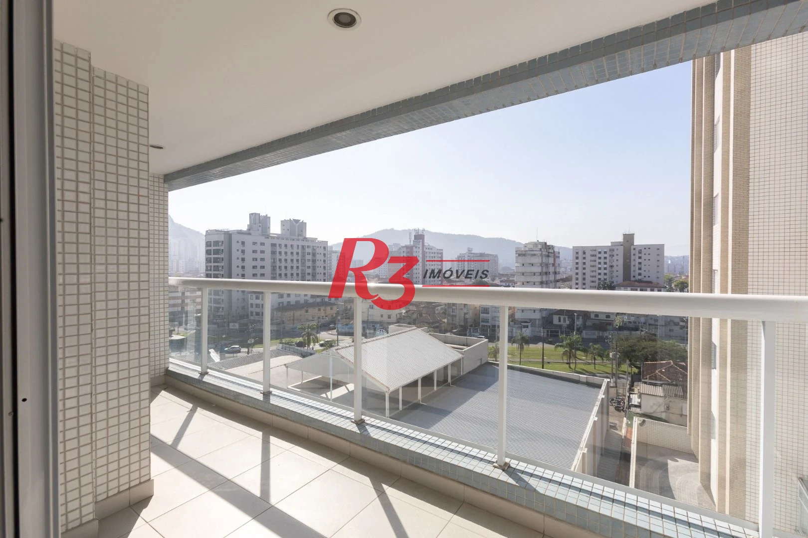 Apartamento para alugar, 78 m² por R$ 5.937,59/mês - Pompéia - Santos/SP