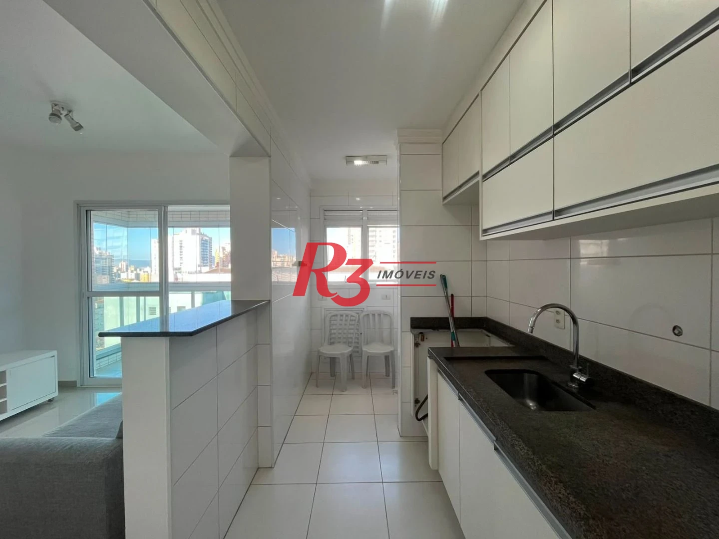Apartamento com 1 dormitório para alugar, 51 m² por R$ 4.400,00/mês - Embaré - Santos/SP