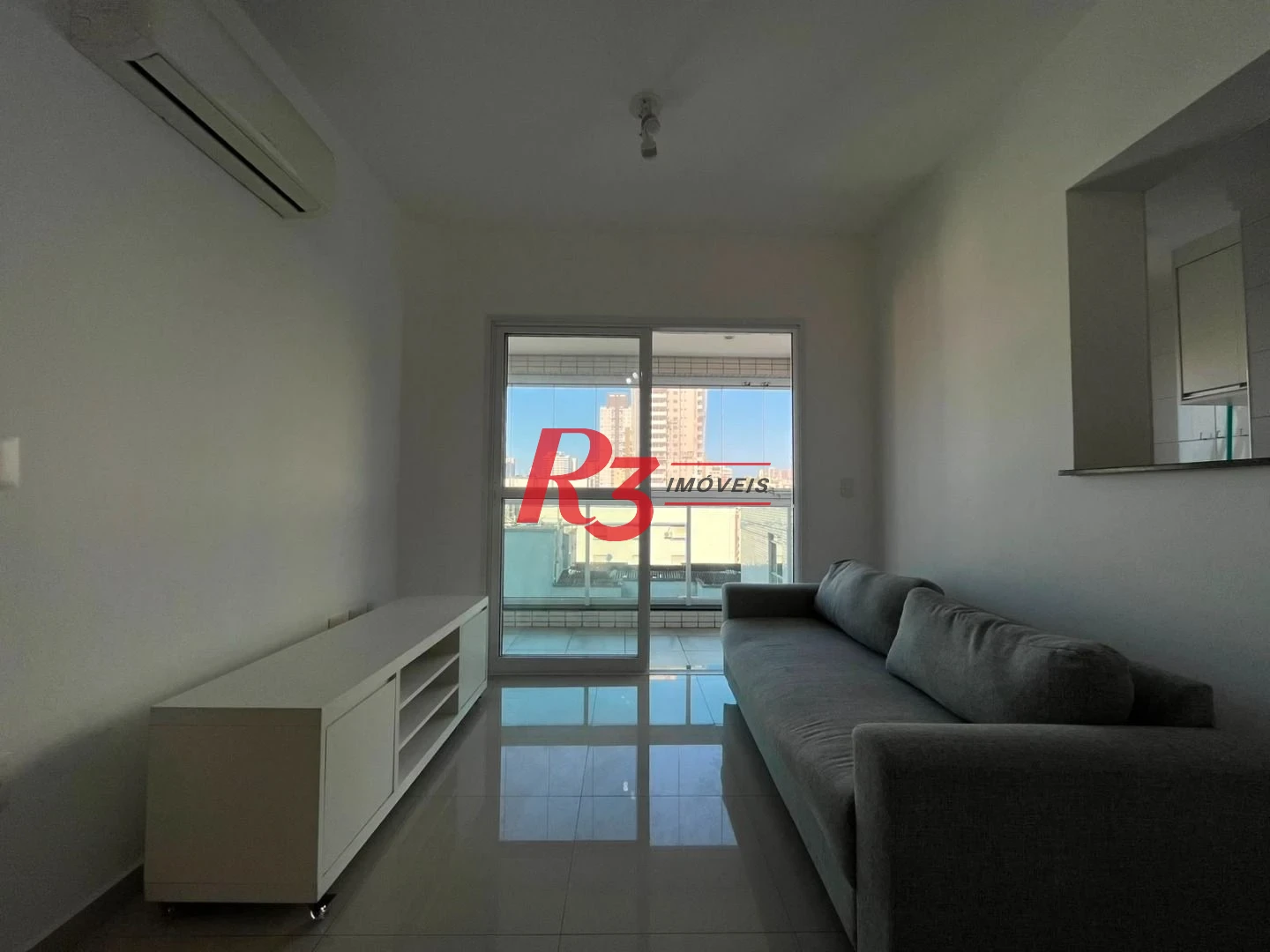 Apartamento com 1 dormitório para alugar, 51 m² por R$ 4.400,00/mês - Embaré - Santos/SP