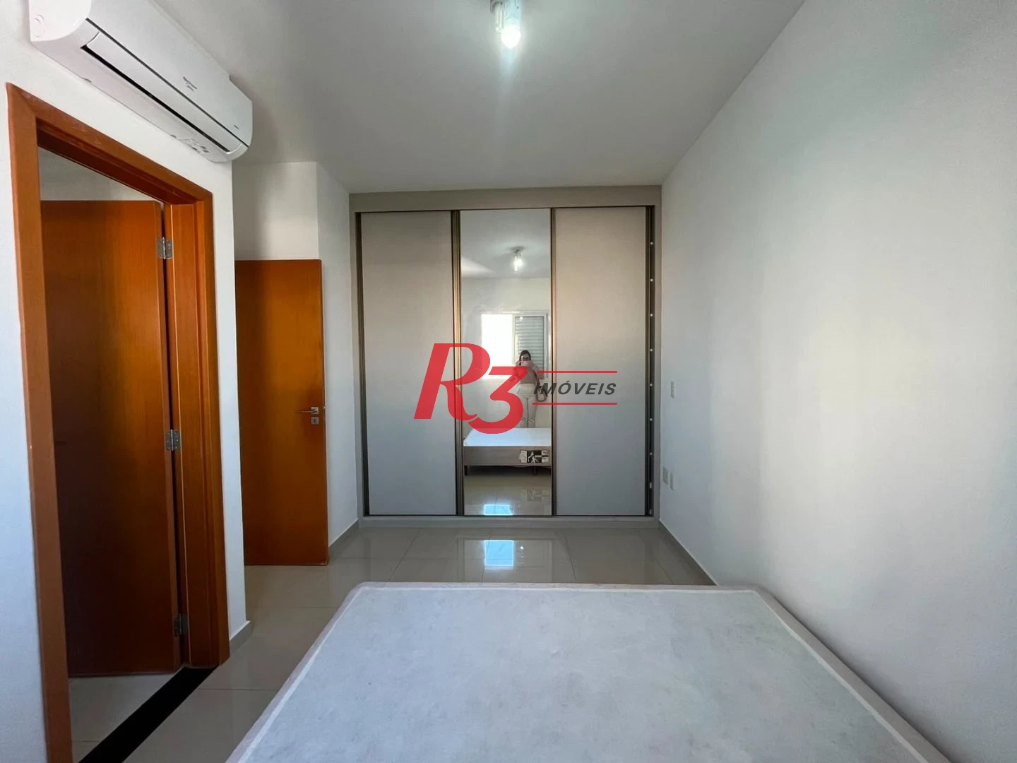 Apartamento com 1 dormitório para alugar, 51 m² por R$ 4.400,00/mês - Embaré - Santos/SP