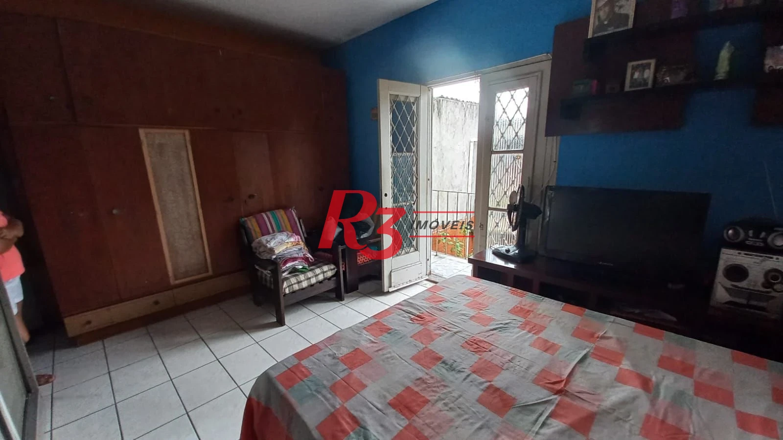 Casa com 3 dormitórios à venda, 142 m² por R$ 680.000,00 - Vila Mathias - Santos/SP