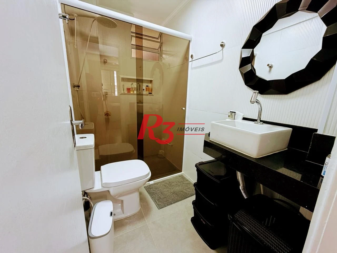 Apartamento com 1 dormitório à venda, 65 m² por R$ 695.000,00 - José Menino - Santos/SP