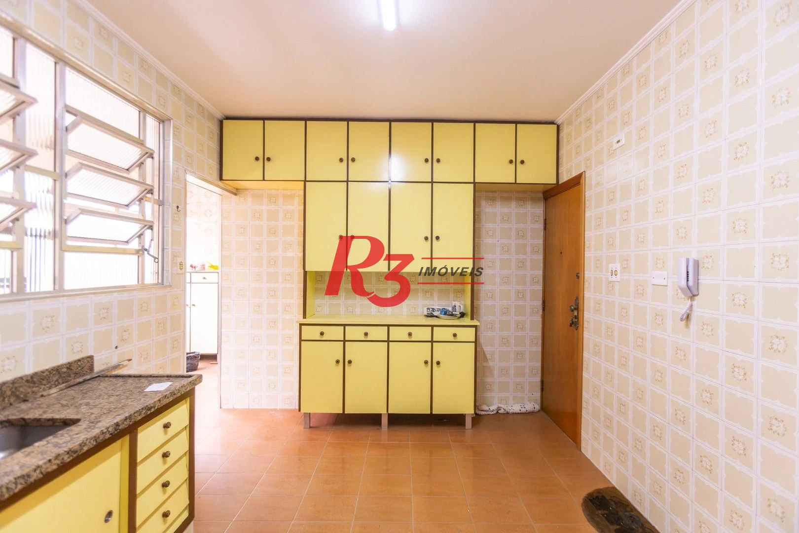 Apartamento com 2 dormitórios à venda, 122 m² por R$ 590.000,00 - Embaré - Santos/SP