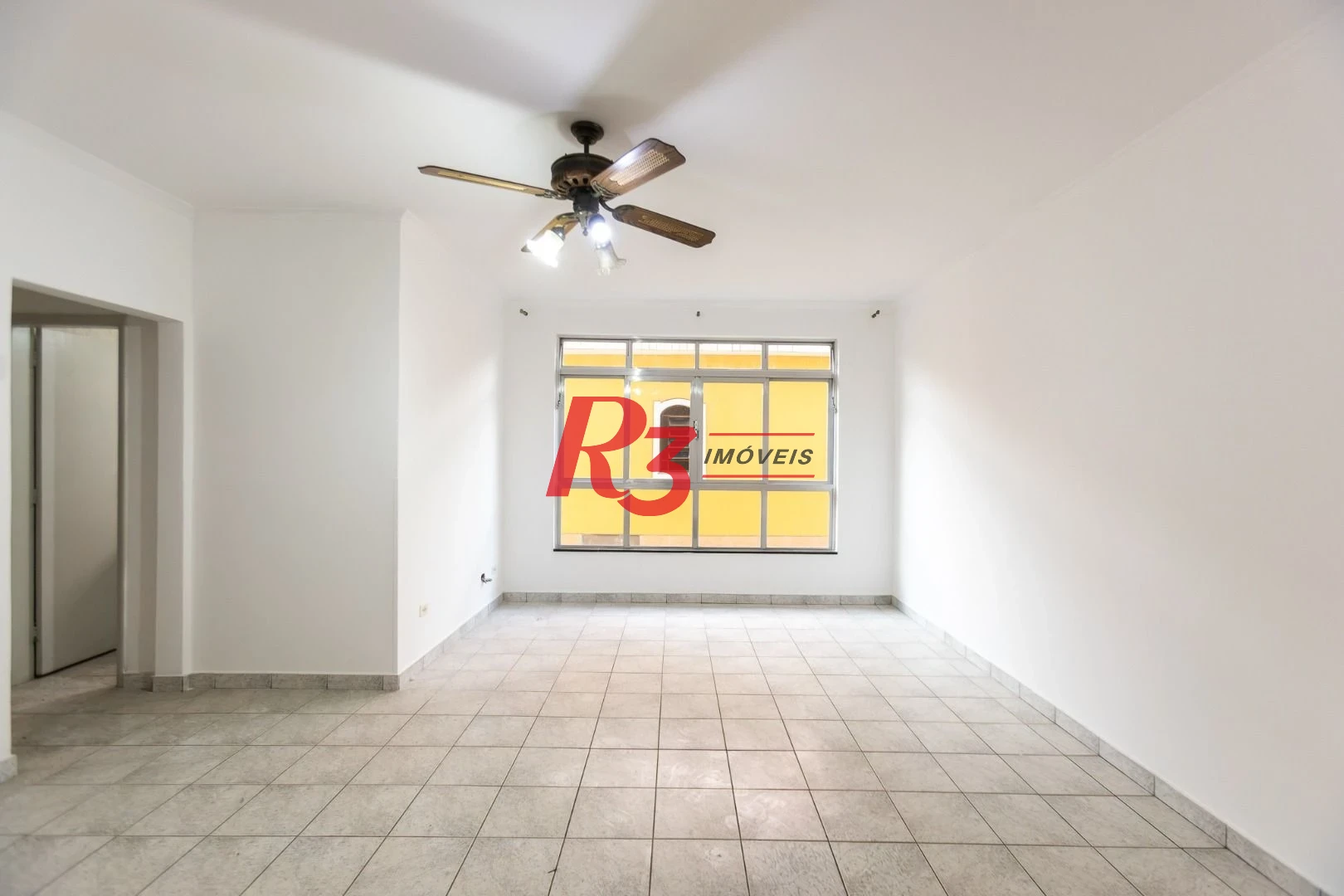 Apartamento com 2 dormitórios à venda, 122 m² por R$ 590.000,00 - Embaré - Santos/SP