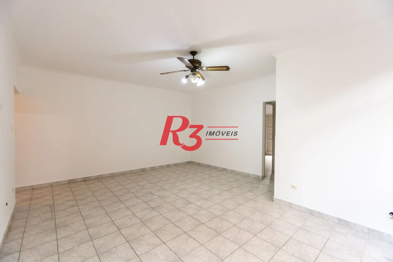 Apartamento com 2 dormitórios à venda, 122 m² por R$ 590.000,00 - Embaré - Santos/SP