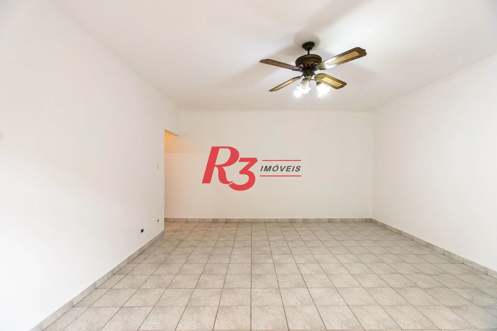 Apartamento com 2 dormitórios à venda, 122 m² por R$ 590.000,00 - Embaré - Santos/SP
