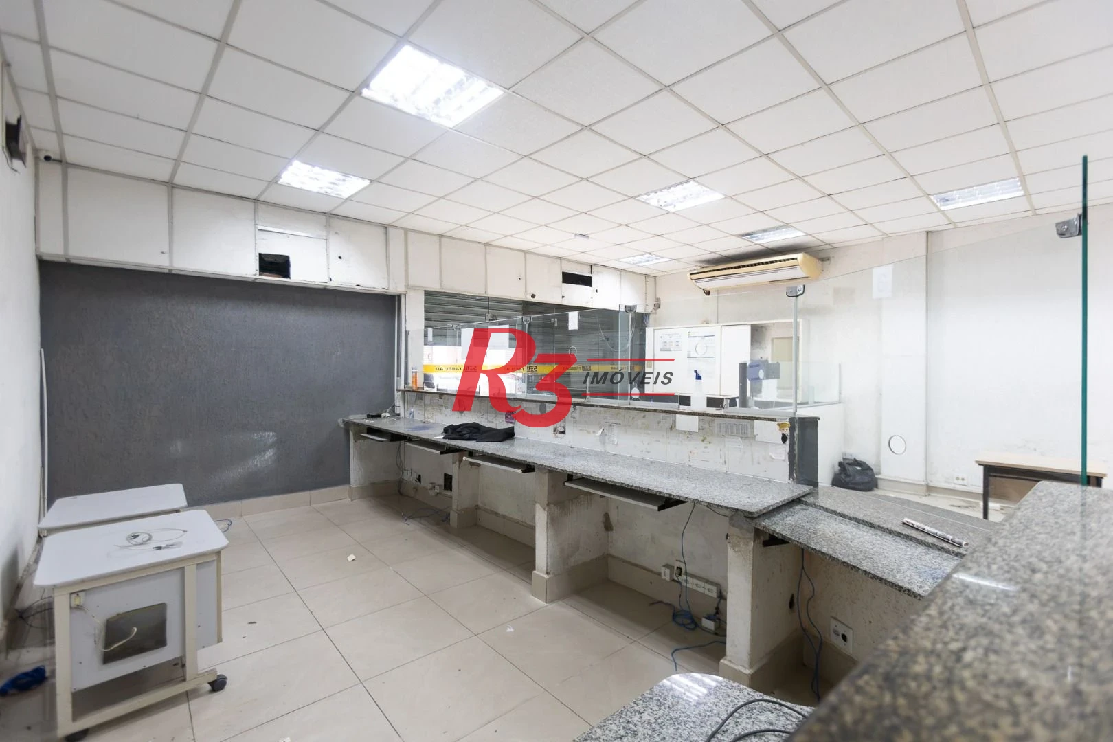 Loja para alugar, 253 m² por R$ 12.000,00/mês - Centro - Santos/SP