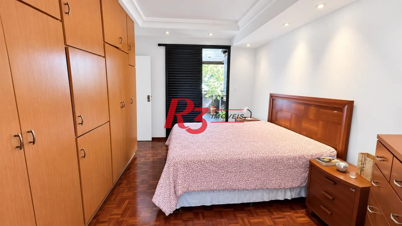 Apartamento com 3 dormitórios à venda, 214 m² por R$ 1.150.000,00 - Gonzaga - Santos/SP