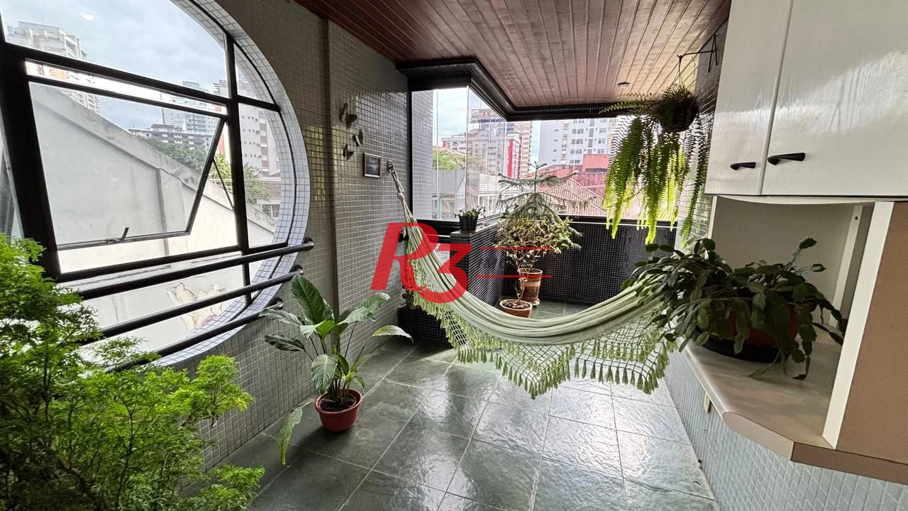 Apartamento com 3 dormitórios à venda, 214 m² por R$ 1.150.000,00 - Gonzaga - Santos/SP