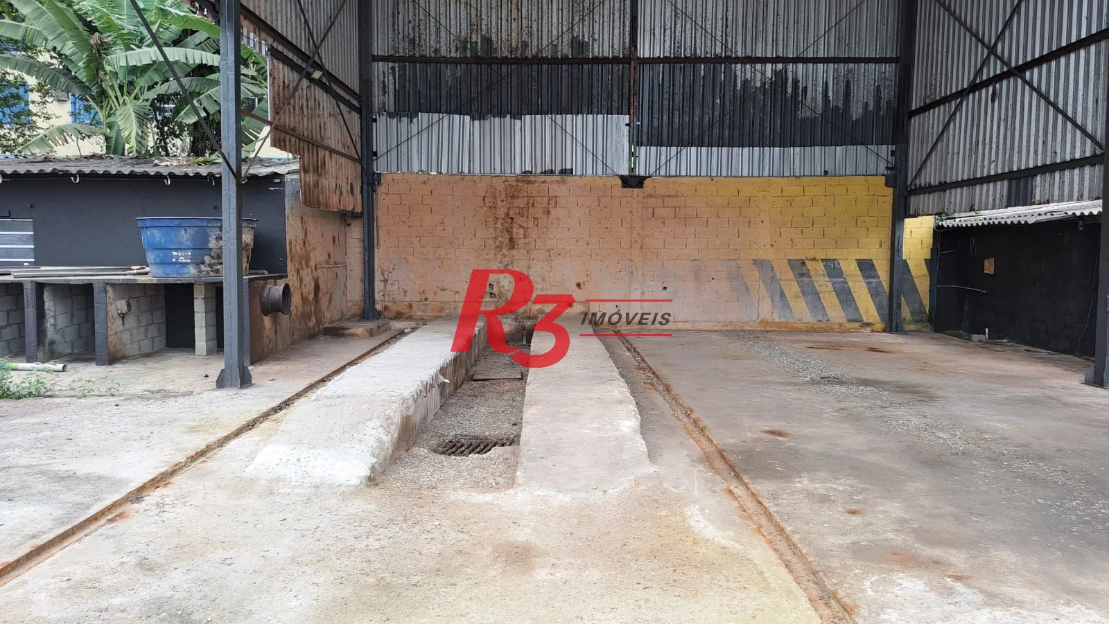 Terreno para alugar, 1250 m² por R$ 30.796,01/mês - Macuco - Santos/SP