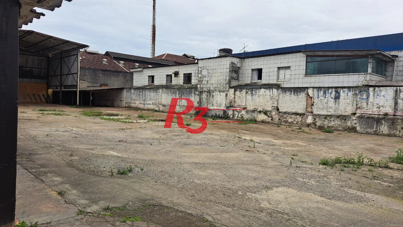 Terreno para alugar, 1250 m² por R$ 30.796,01/mês - Macuco - Santos/SP