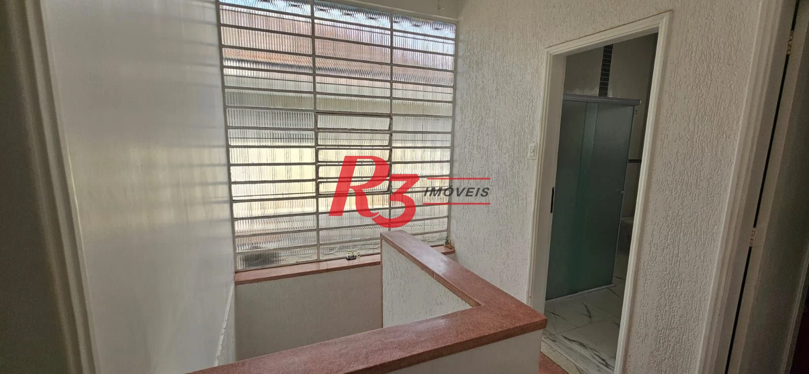 Sobrado com 3 dormitórios para alugar, 146 m² por R$ 10.500,00/mês - Encruzilhada - Santos/SP