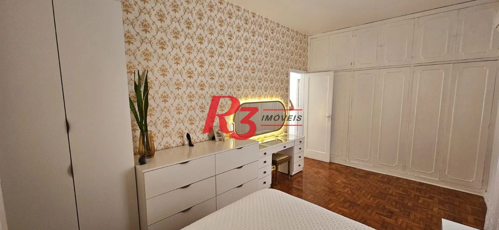 Sobrado com 3 dormitórios para alugar, 146 m² por R$ 10.500,00/mês - Encruzilhada - Santos/SP