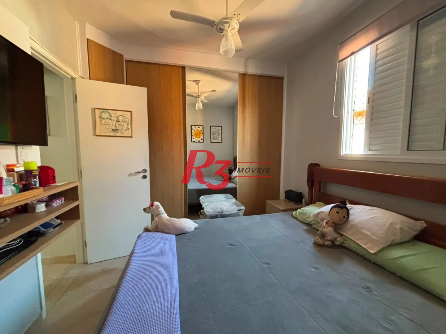 Casa em VILLAGIO 2 suites, 2 vagas condominio com piscina