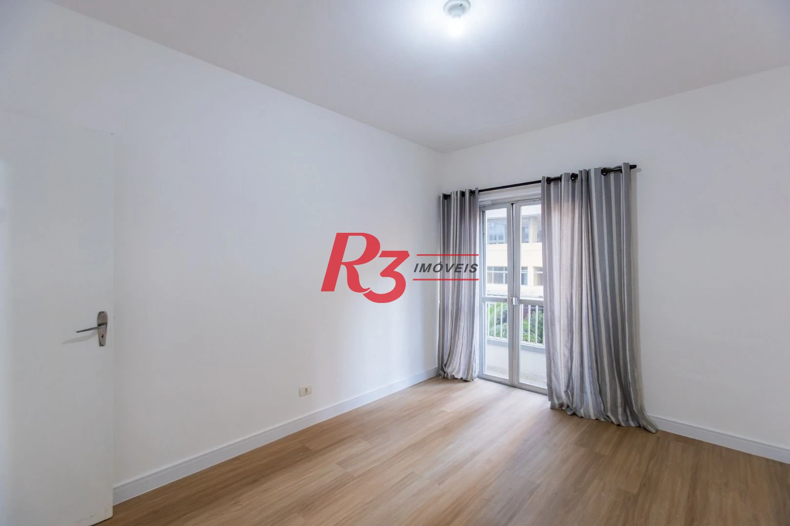 Apartamento com 2 dormitórios para alugar, 85 m² por R$ 4.500,00/mês - José Menino - Santos/SP