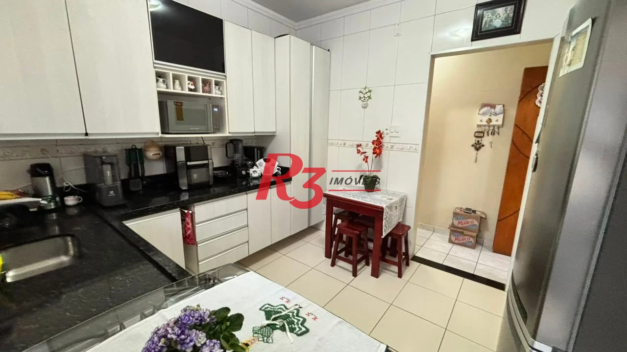 Casa com 2 dormitórios à venda, 97 m² por R$ 799.000,00 - Embaré - Santos/SP