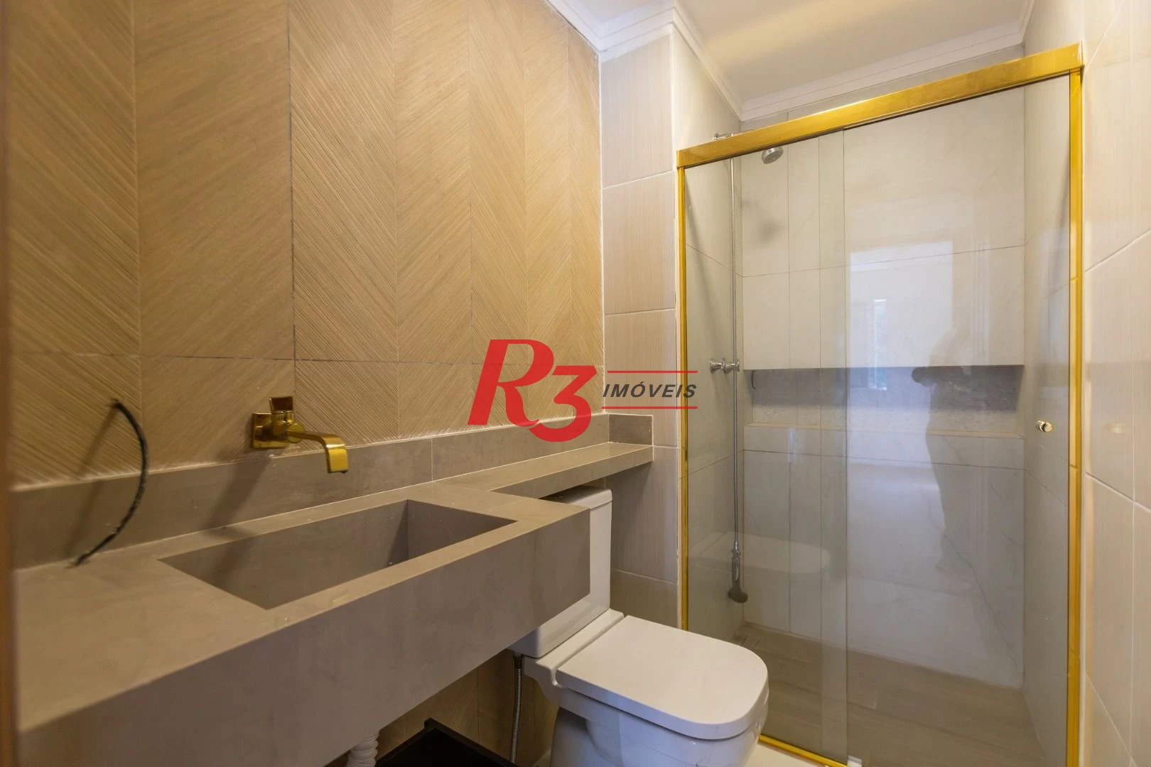 Apartamento com 2 dormitórios à venda, 62 m² por R$ 910.000,00 - Marapé - Santos/SP