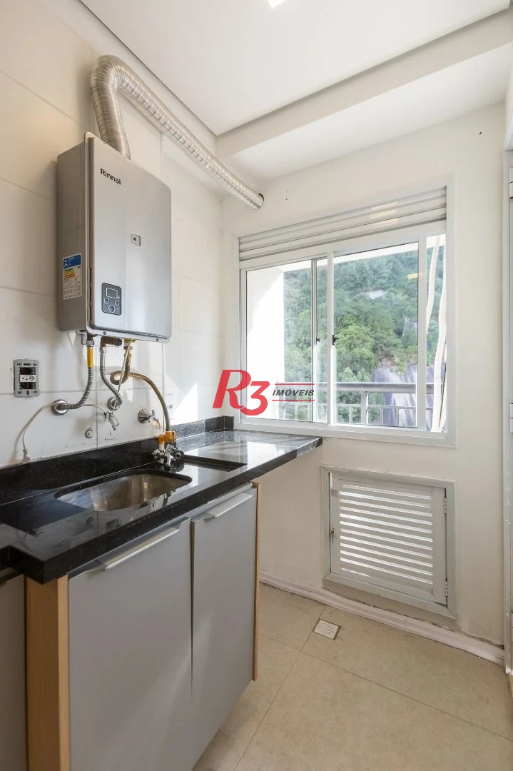 Apartamento com 2 dormitórios à venda, 62 m² por R$ 910.000,00 - Marapé - Santos/SP