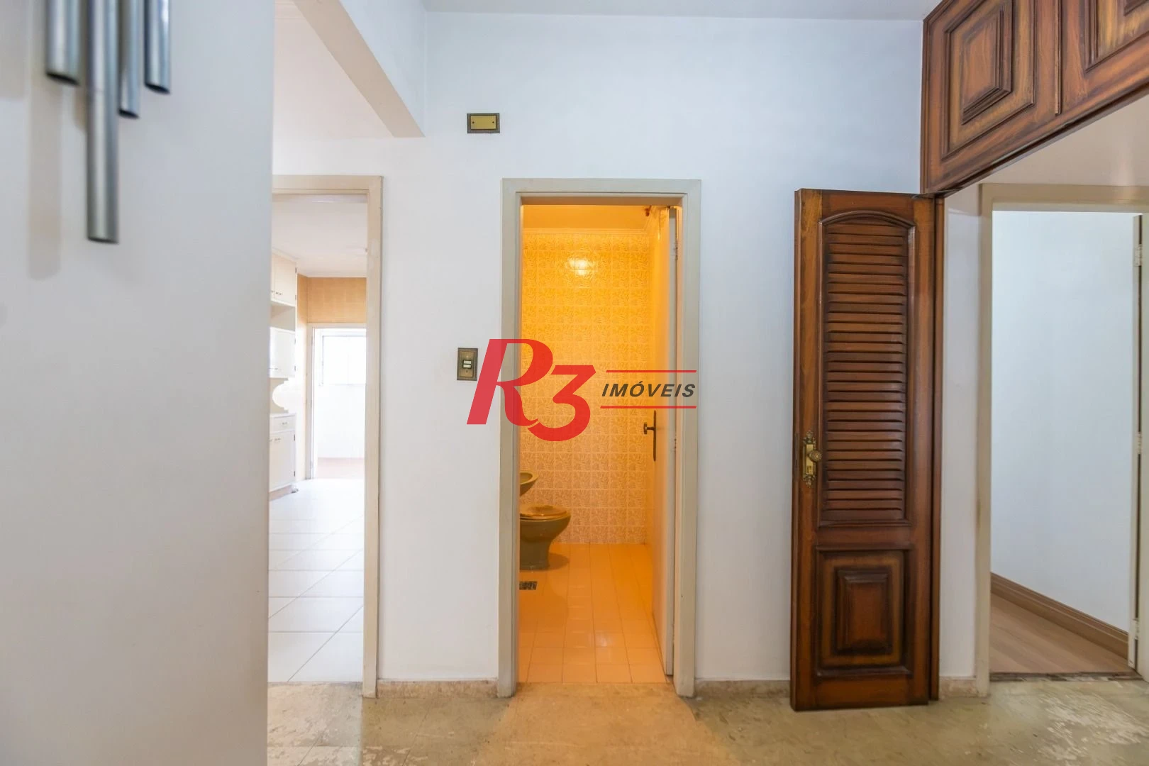 Apartamento com 3 dormitórios para alugar, 194 m² por R$ 7.900,00/mês - Embaré - Santos/SP
