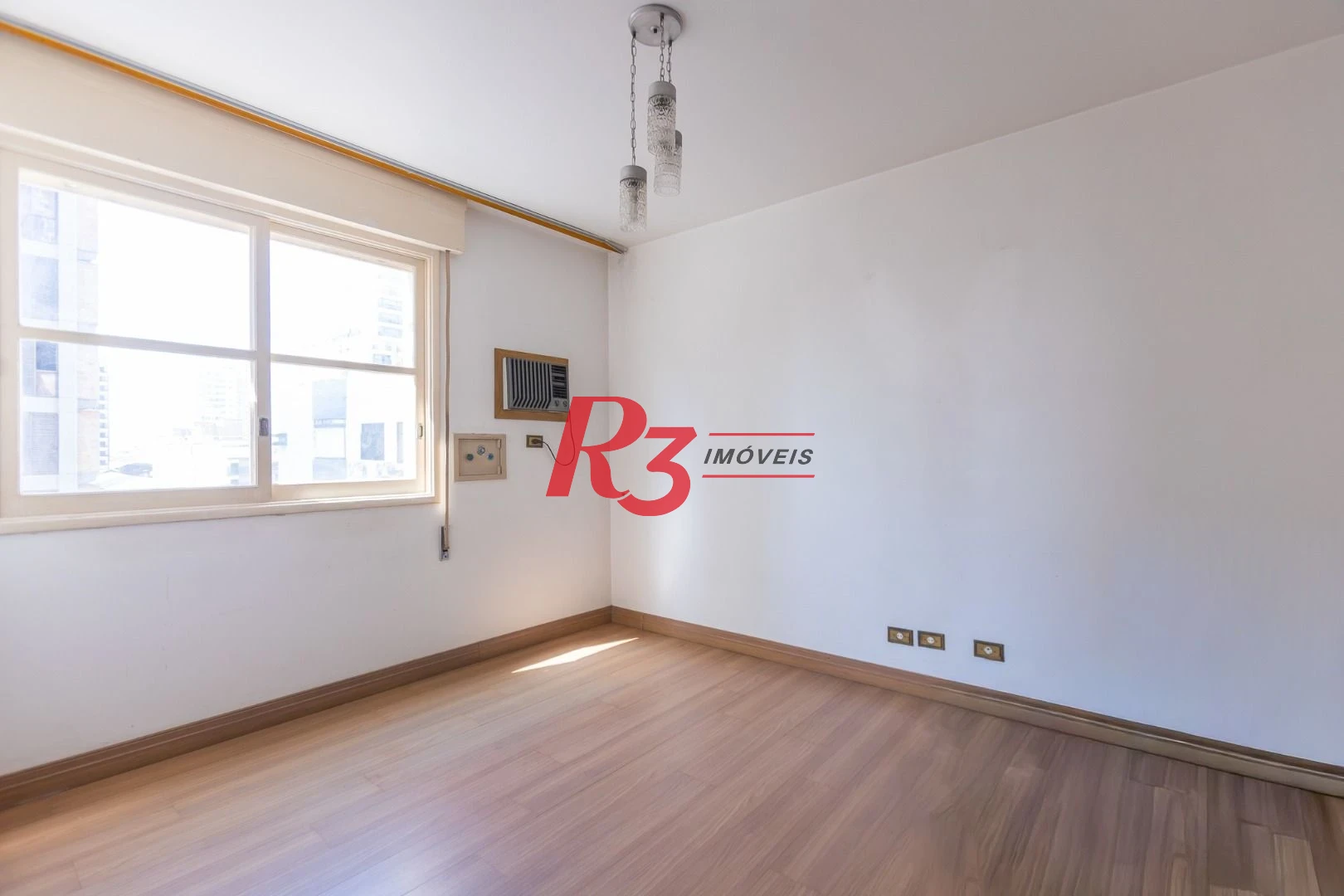 Apartamento com 3 dormitórios para alugar, 194 m² por R$ 7.900,00/mês - Embaré - Santos/SP