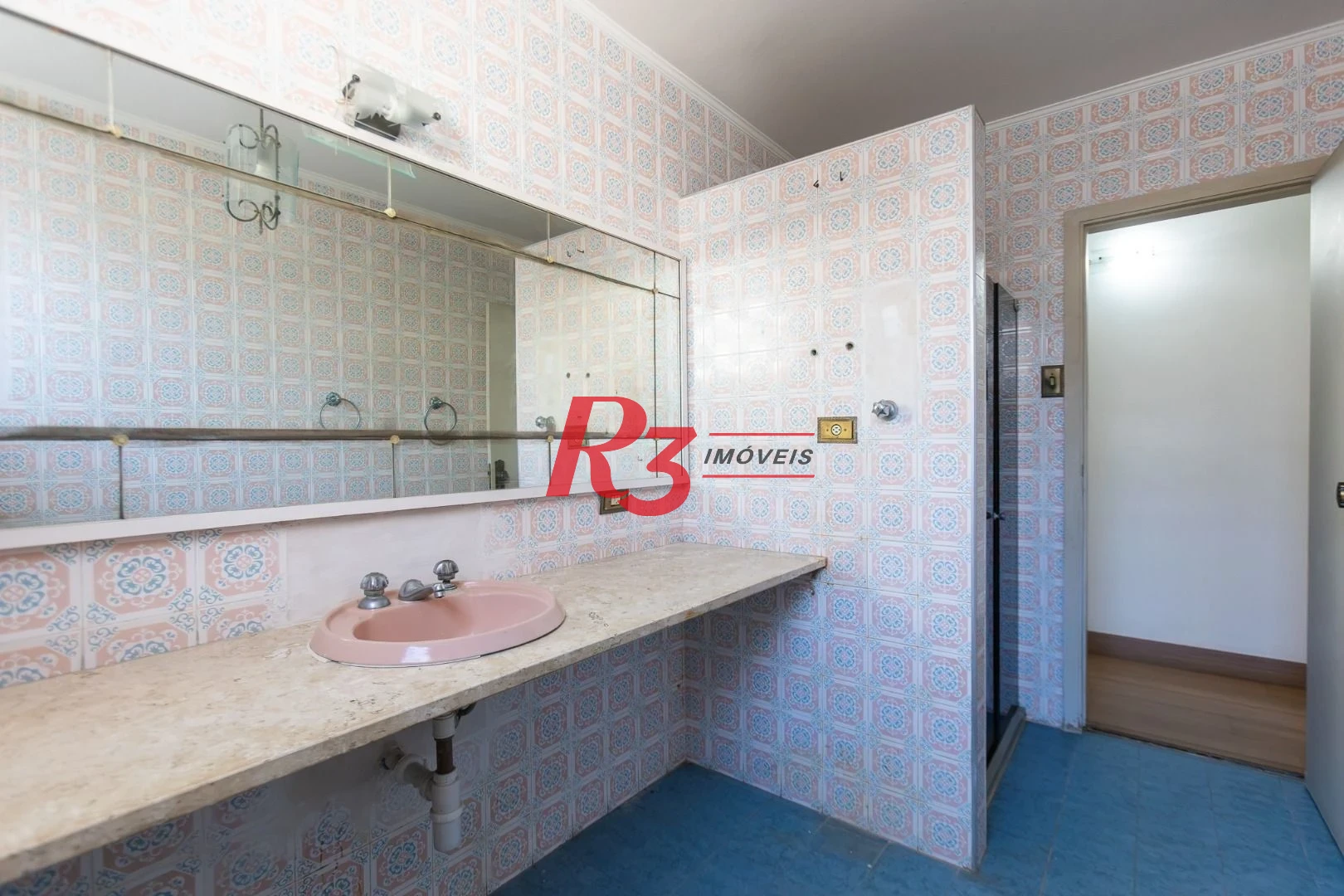 Apartamento com 3 dormitórios para alugar, 194 m² por R$ 7.900,00/mês - Embaré - Santos/SP
