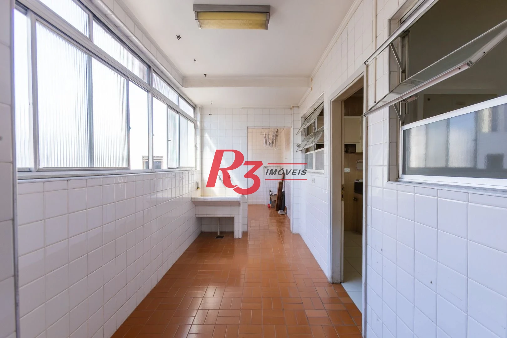 Apartamento com 3 dormitórios para alugar, 194 m² por R$ 7.900,00/mês - Embaré - Santos/SP