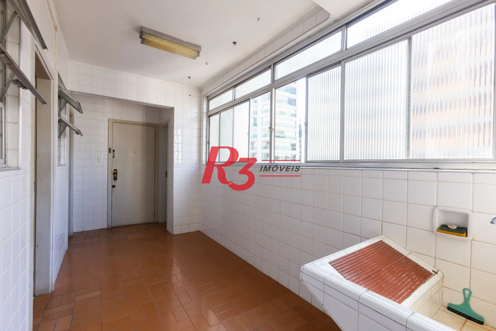 Apartamento com 3 dormitórios para alugar, 194 m² por R$ 7.900,00/mês - Embaré - Santos/SP
