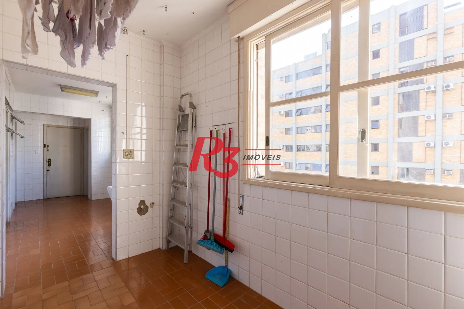 Apartamento com 3 dormitórios para alugar, 194 m² por R$ 7.900,00/mês - Embaré - Santos/SP