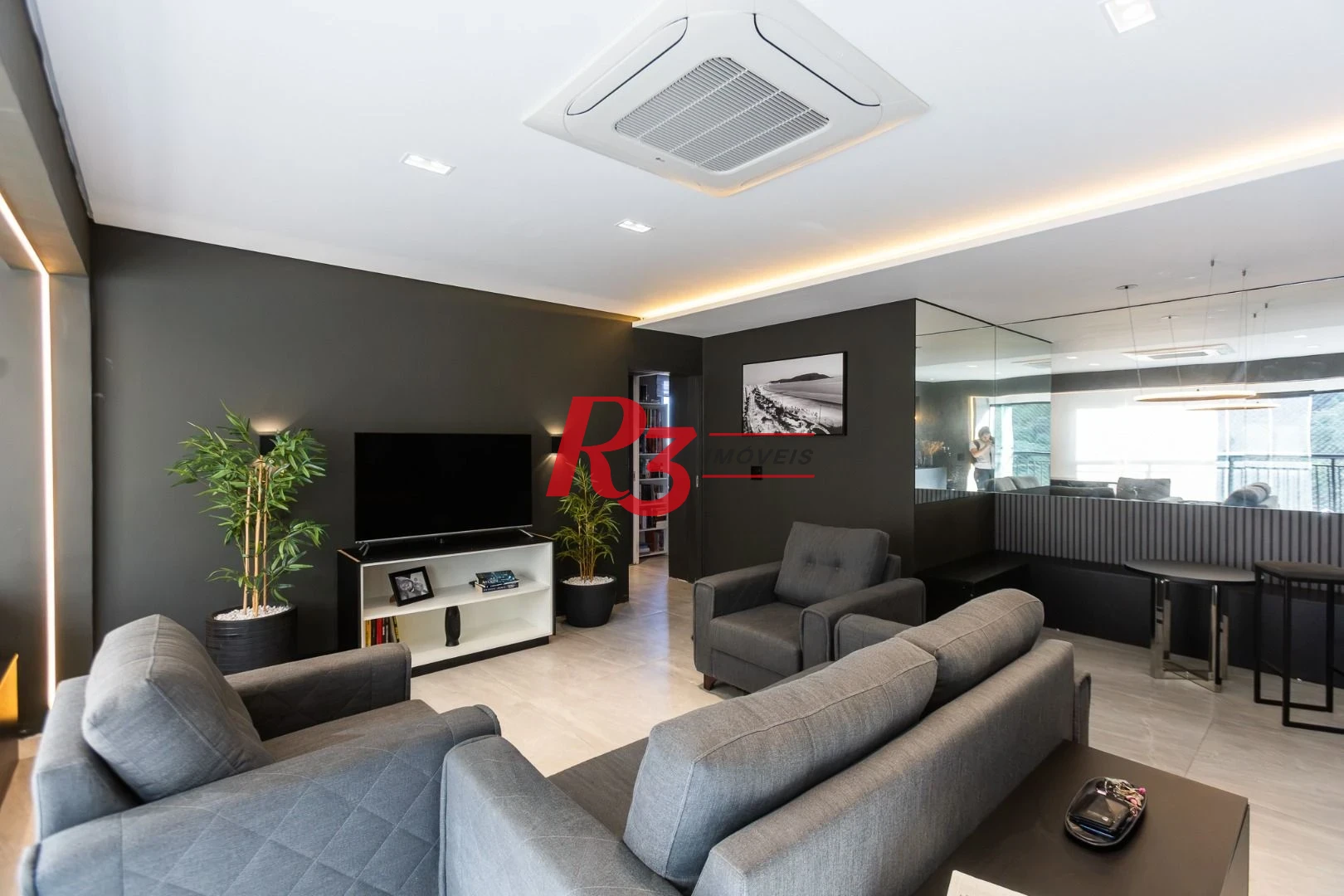 Apartamento com 2 dormitórios à venda, 84 m² por R$ 899.000,00 - Marapé - Santos/SP