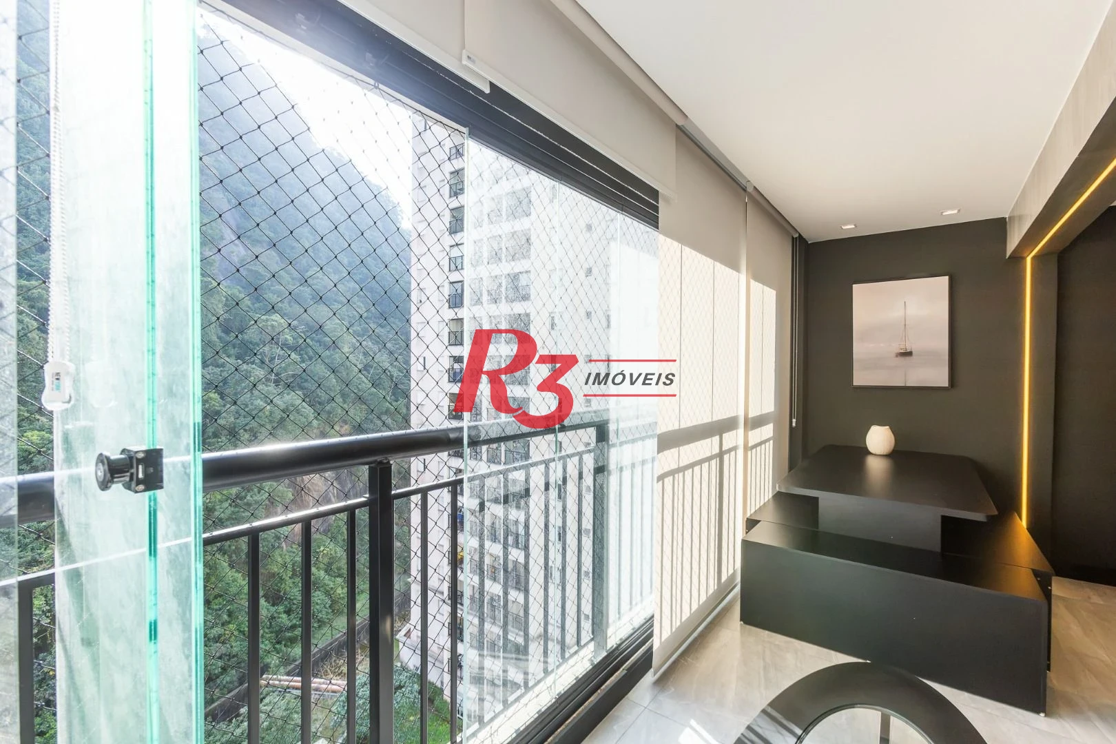 Apartamento com 2 dormitórios à venda, 84 m² por R$ 899.000,00 - Marapé - Santos/SP