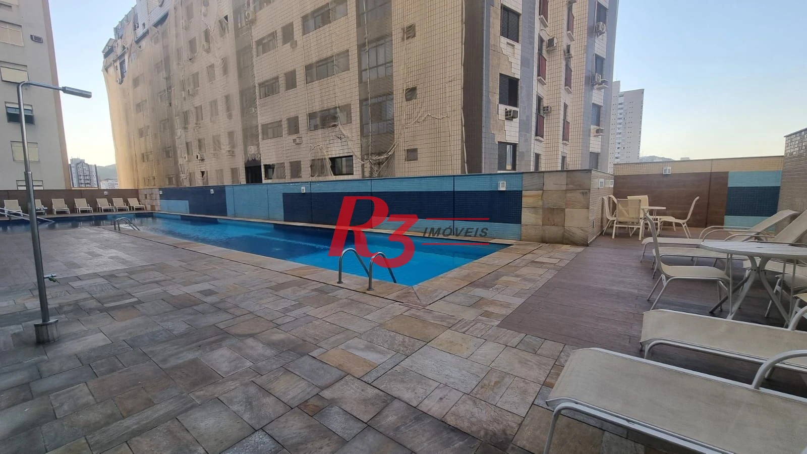 Apartamento com 2 dormitórios à venda, 88 m² por R$ 1.250.000,00 - Campo Grande - Santos/SP