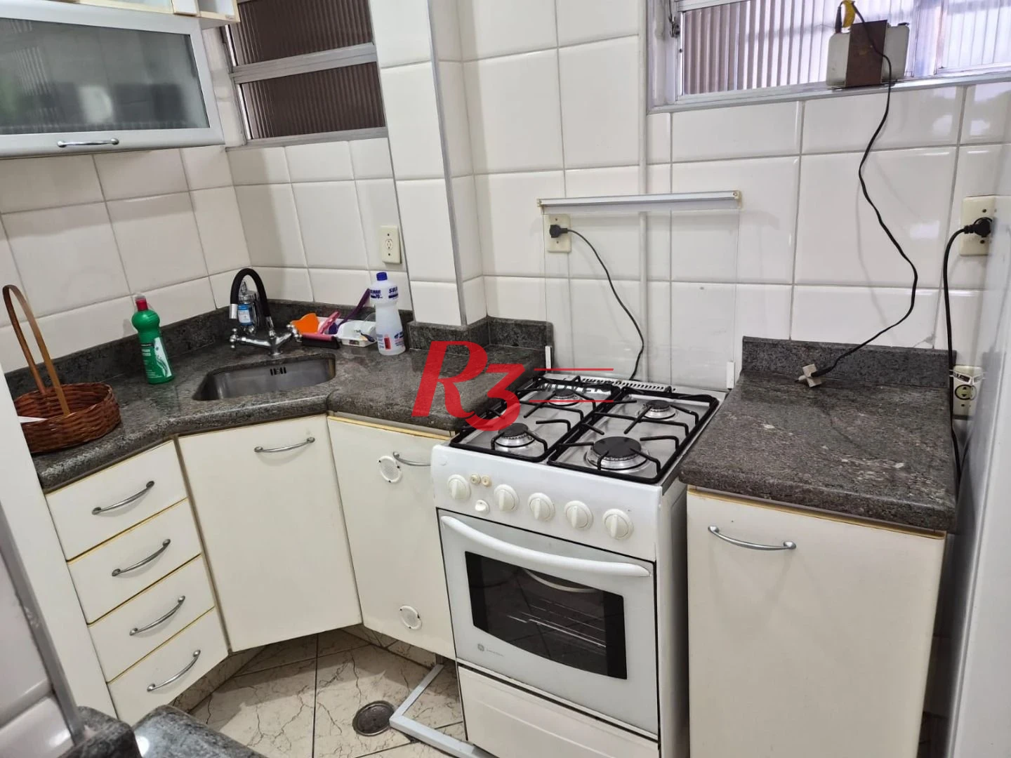 Apartamento com 1 dormitório à venda, 46 m² por R$ 475.000,00 - Embaré - Santos/SP