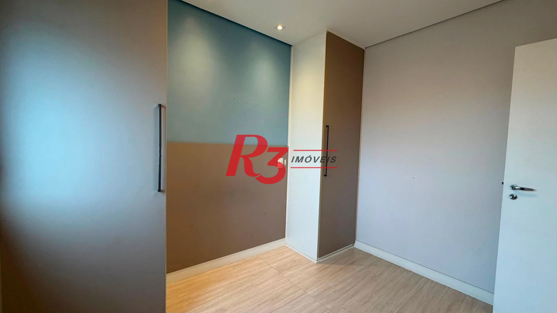 Apartamento com 2 dormitórios à venda, 87 m² por R$ 1.383.000,00 - Pompéia - Santos/SP