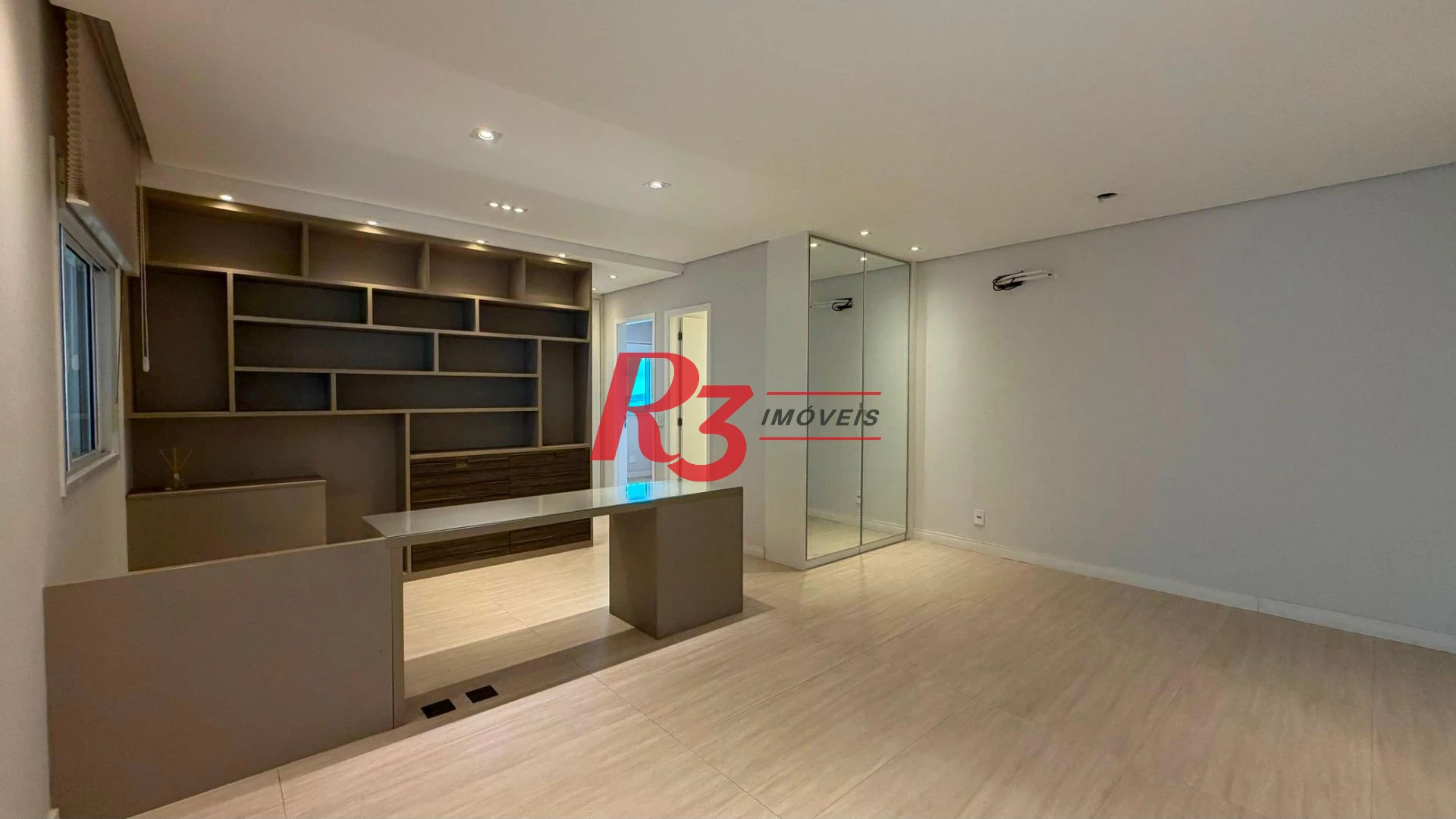 Apartamento com 2 dormitórios à venda, 87 m² por R$ 1.383.000,00 - Pompéia - Santos/SP