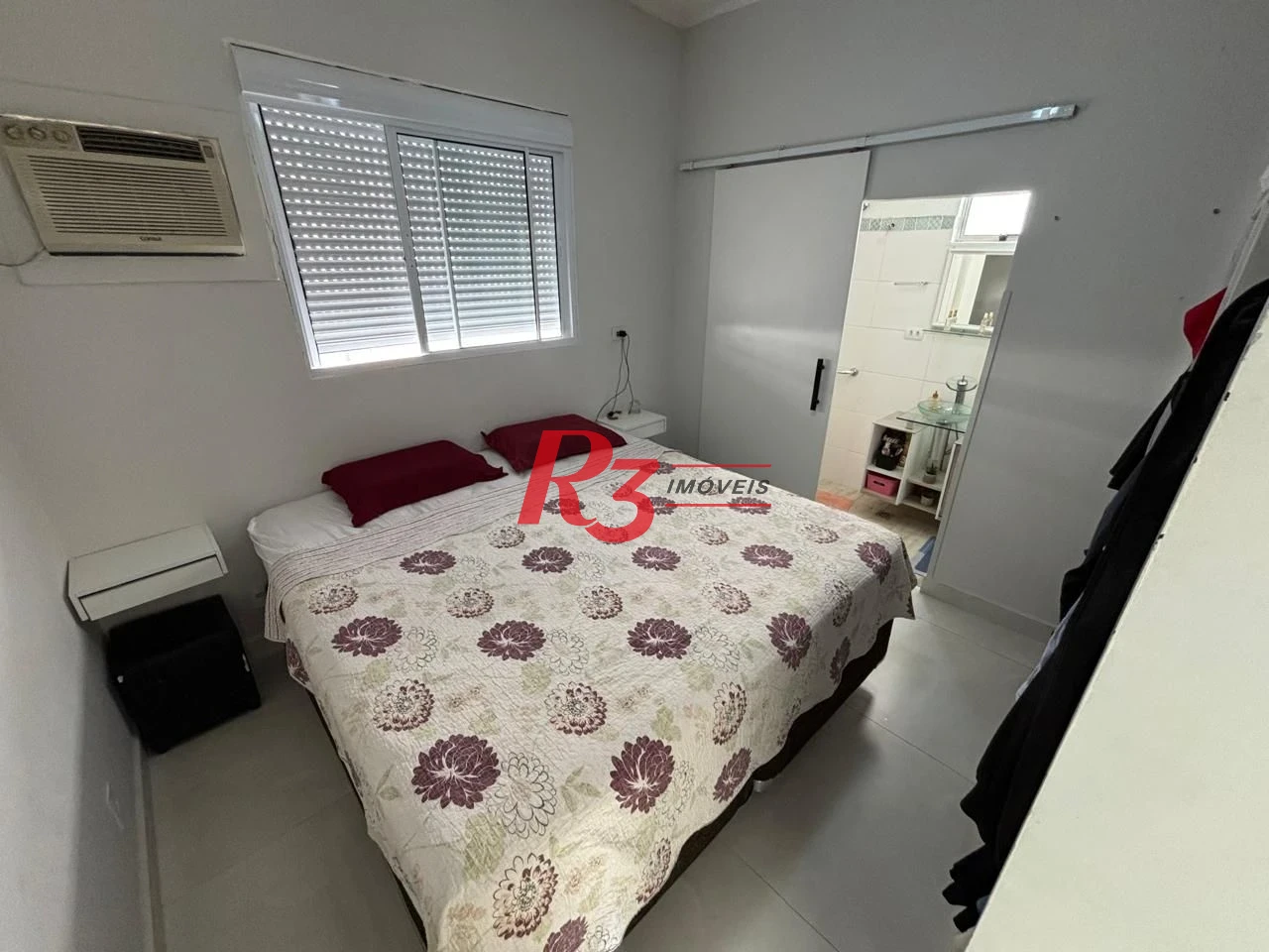 Casa com 3 dormitórios à venda, 106 m² por R$ 1.175.000,00 - Campo Grande - Santos/SP