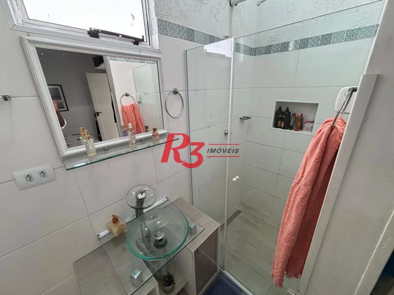 Casa com 3 dormitórios à venda, 106 m² por R$ 1.175.000,00 - Campo Grande - Santos/SP