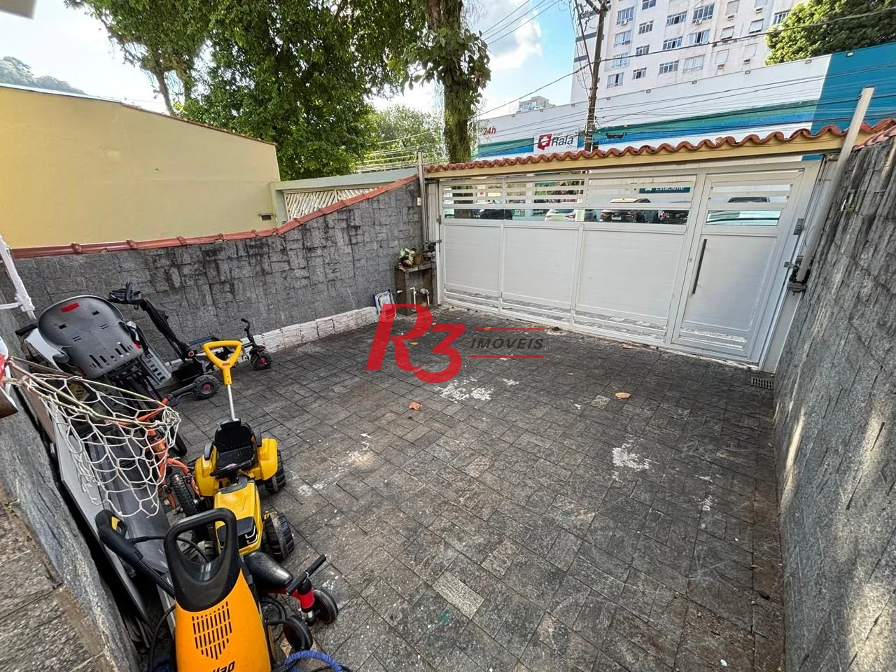 Casa com 3 dormitórios à venda, 106 m² por R$ 1.175.000,00 - Campo Grande - Santos/SP