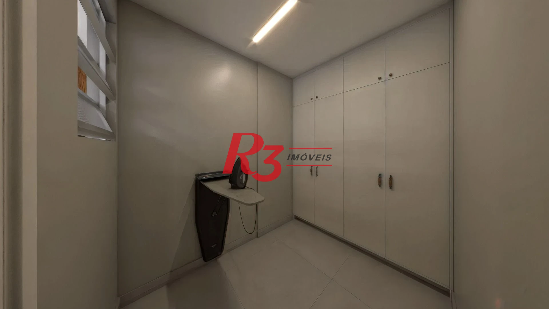 Apartamento com 3 dormitórios à venda, 146 m² por R$ 900.000,00 - Ponta da Praia - Santos/SP