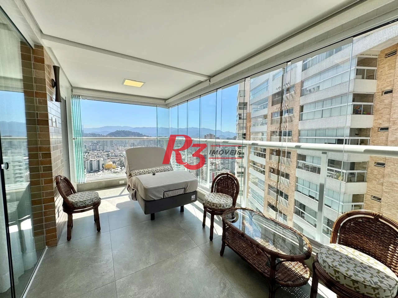 Apartamento à venda, 110 m² por R$ 2.200.000,00 - Gonzaga - Santos/SP