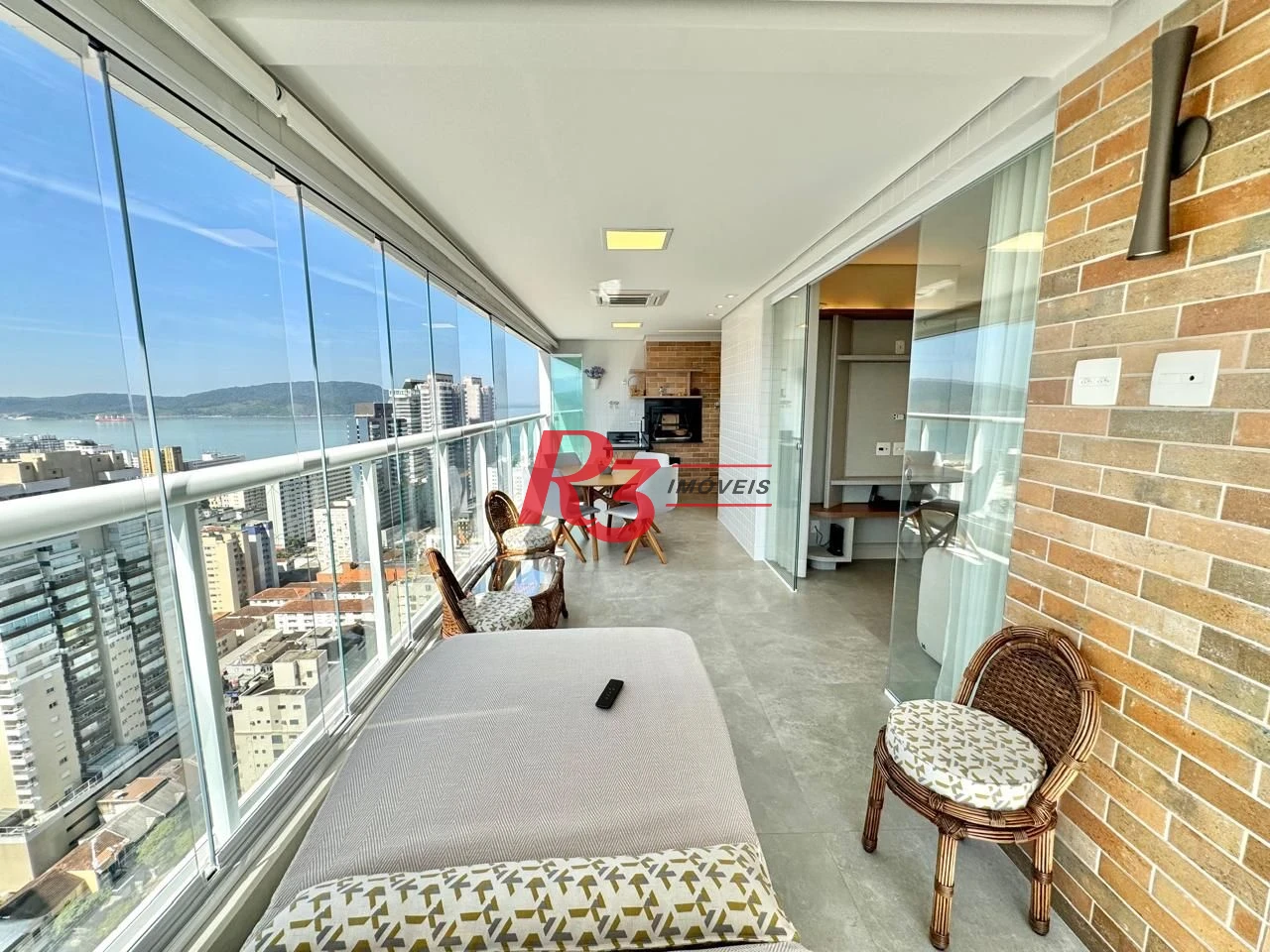 Apartamento à venda, 110 m² por R$ 2.200.000,00 - Gonzaga - Santos/SP