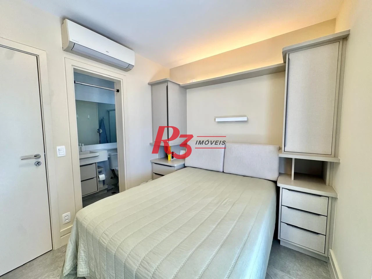 Apartamento à venda, 110 m² por R$ 2.200.000,00 - Gonzaga - Santos/SP