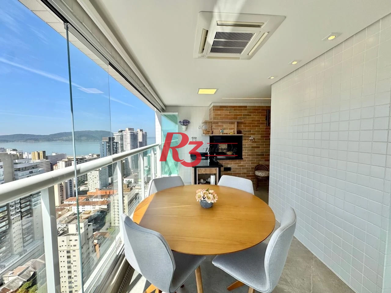 Apartamento à venda, 110 m² por R$ 2.200.000,00 - Gonzaga - Santos/SP